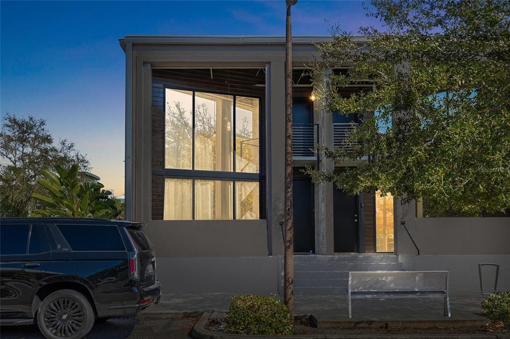 213 N 12TH STREET TAMPA, FL 33602