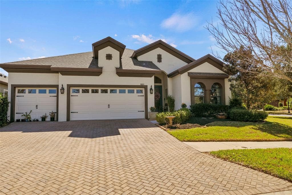 1001 SONESTA AVENUE