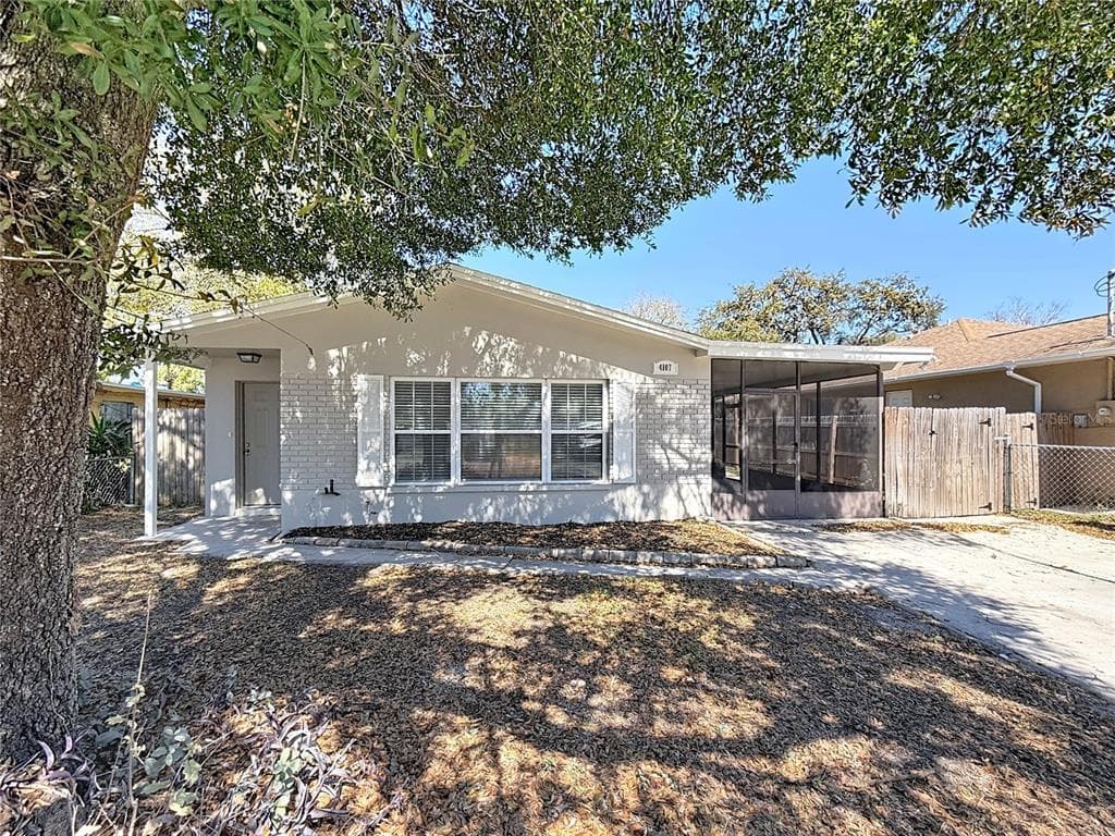 4107 W GRACE STREET TAMPA, FL 33607
