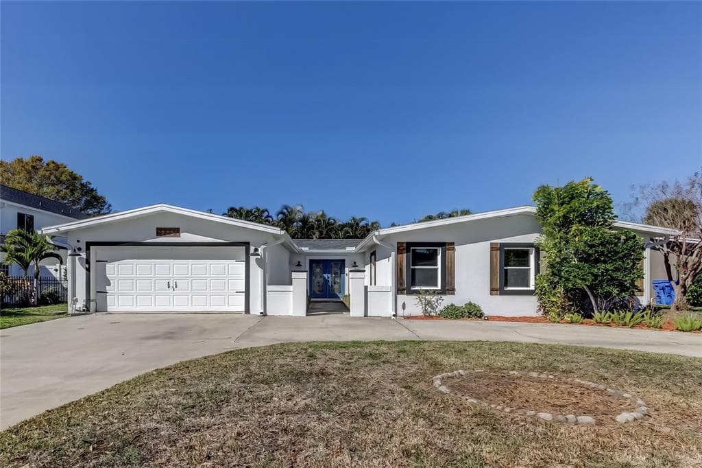 3936 E EDEN ROC CIRCLE