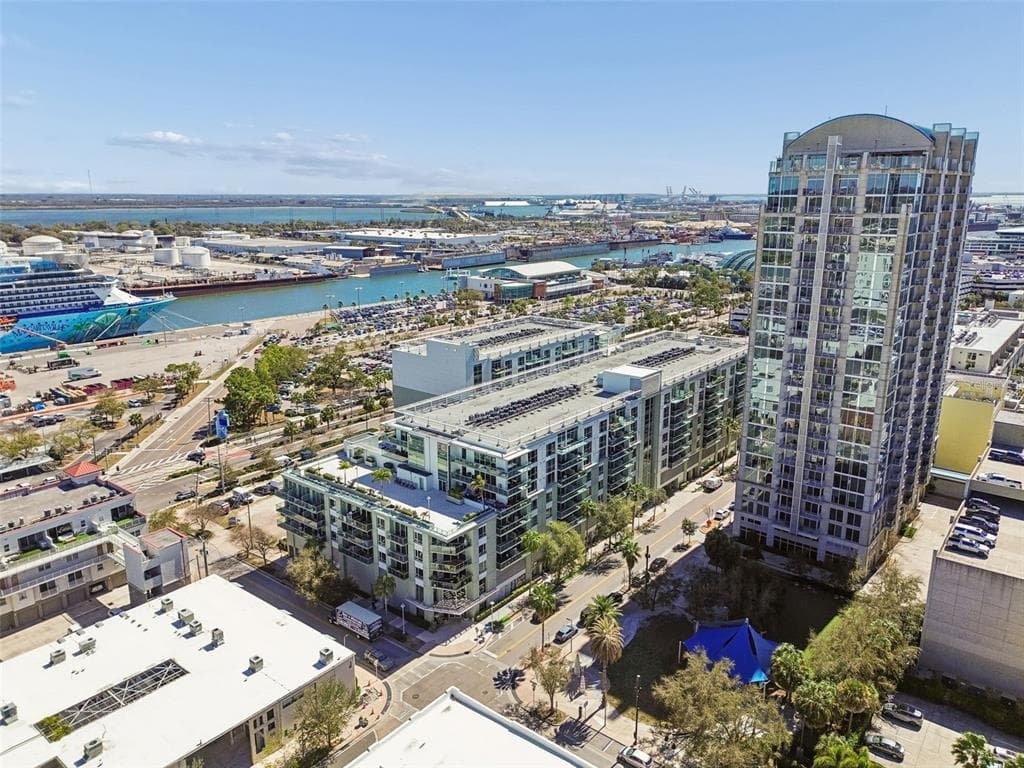 111 N 12TH STREET UNIT 1402 TAMPA, FL 33602