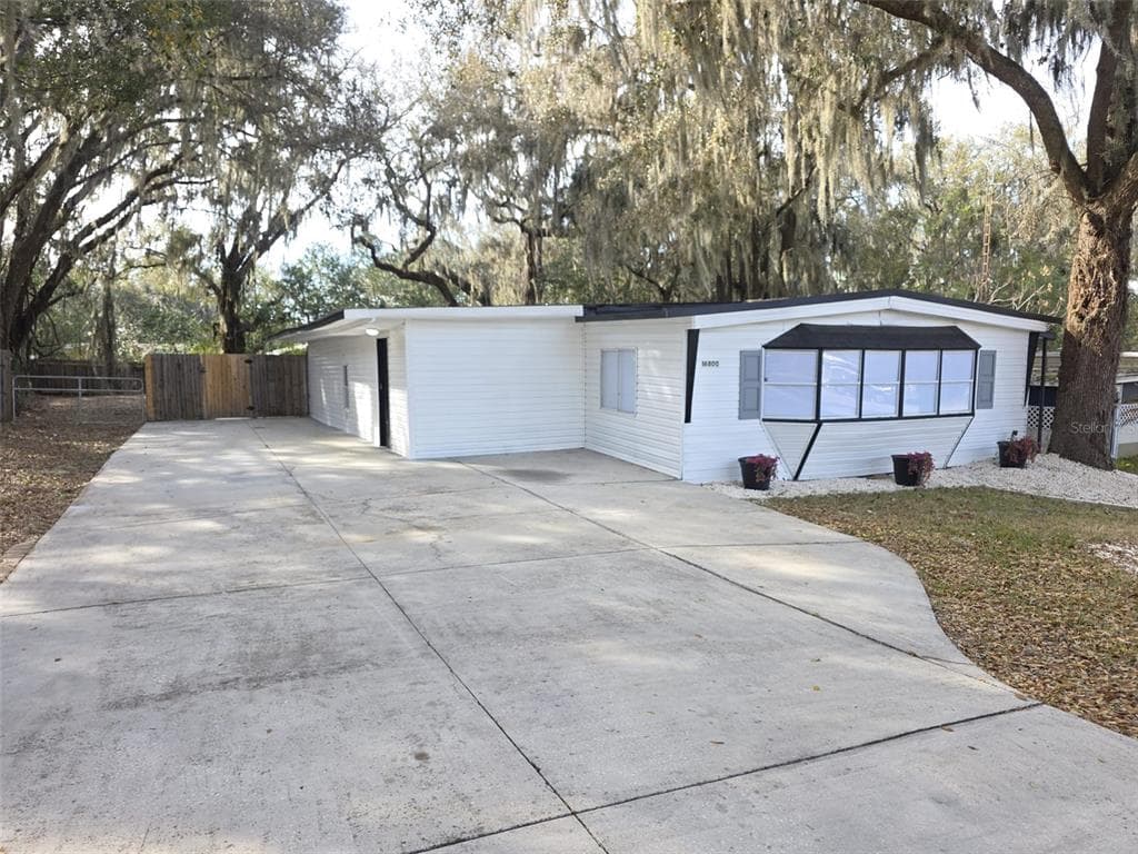 16800 SE 100TH COURT