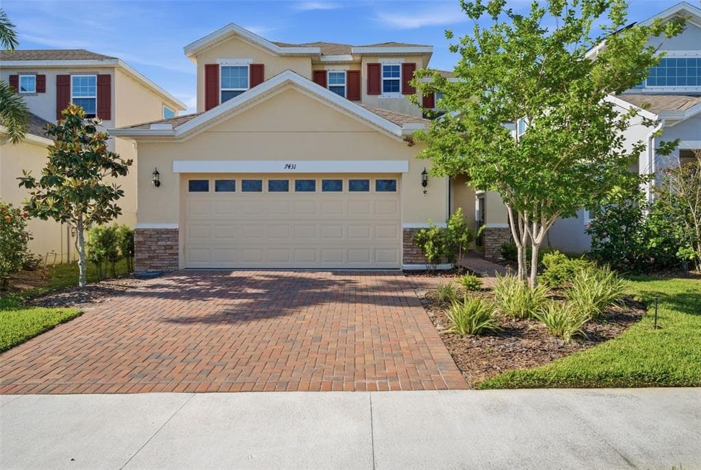 7431 SUNGOLD MEADOW COURT APOLLO BEACH, FL 33572
