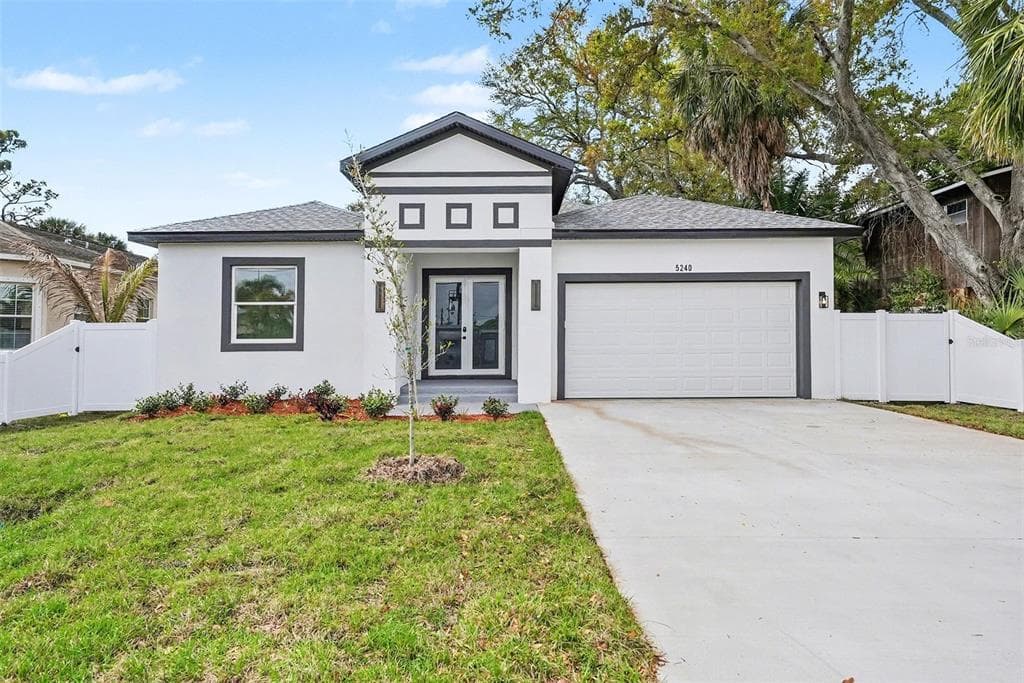 5240 66TH WAY N ST PETERSBURG, FL 33709