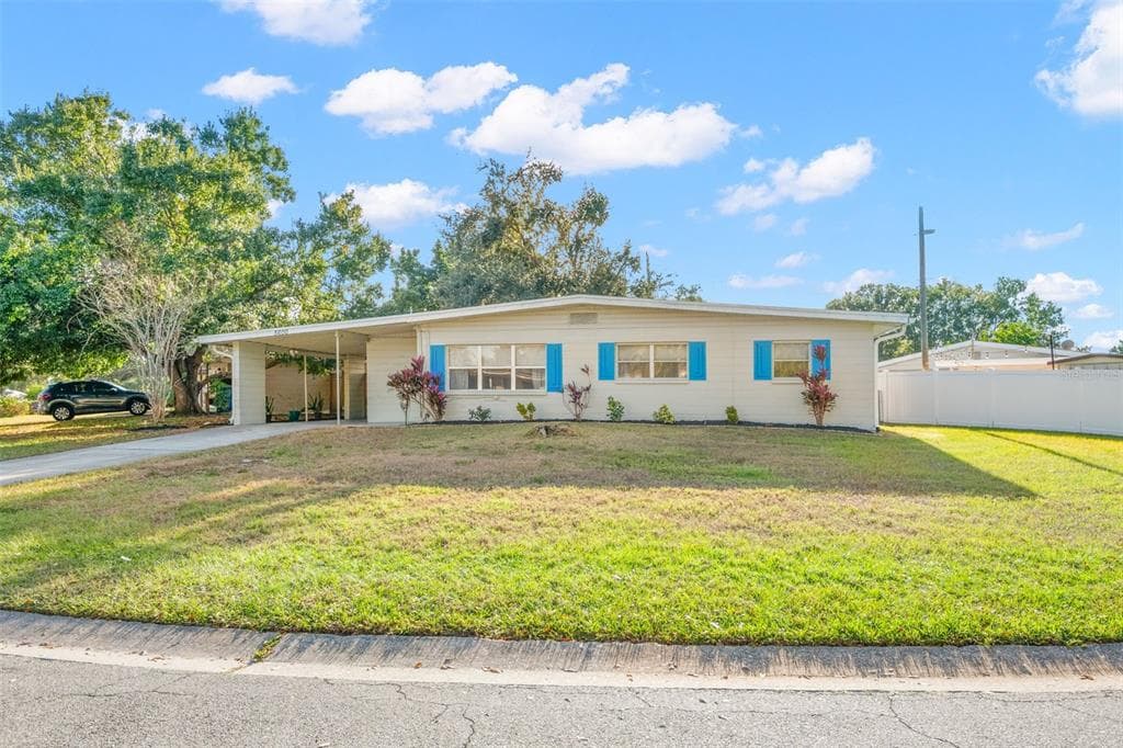 5600 33RD AVENUE N ST PETERSBURG, FL 33710