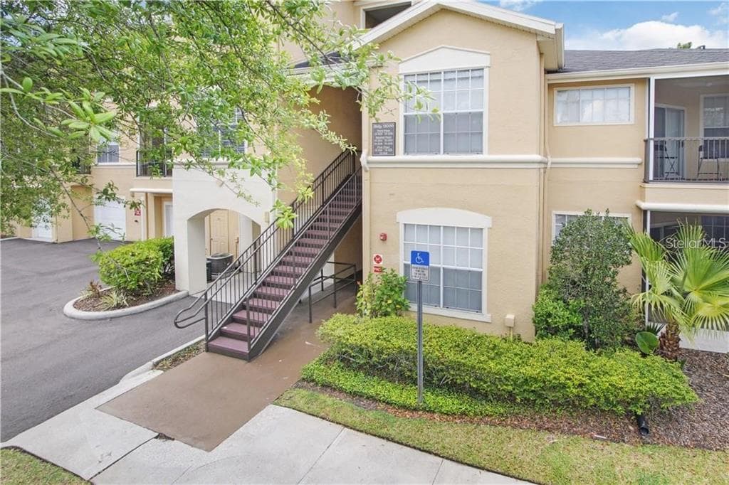 5125 PALM SPRINGS BOULEVARD UNIT 13206 TAMPA, FL 33647