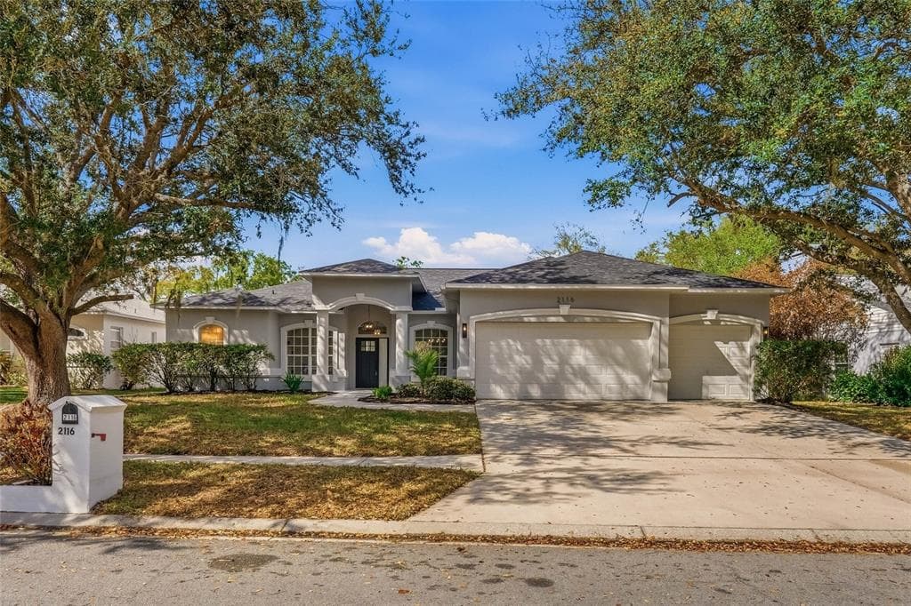 2116 GOLF MANOR BOULEVARD
