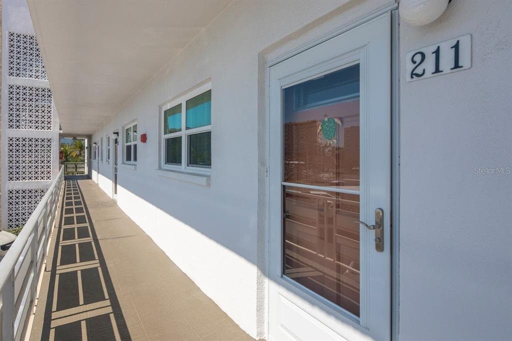 3128 59TH STREET S UNIT 211 GULFPORT, FL 33707