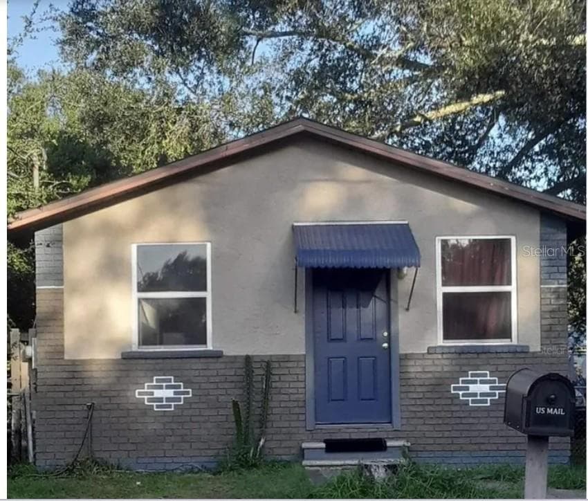 8213 N 17TH STREET TAMPA, FL 33604