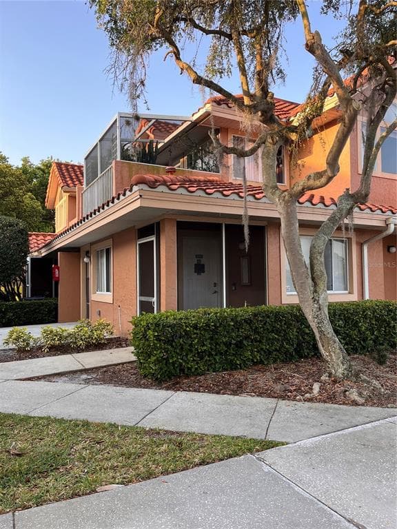 8304 WATERVIEW WAY UNIT 8304 WINTER HAVEN, FL 33884