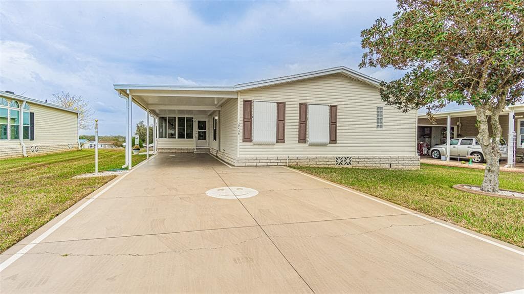 37436 LILLY BEA AVENUE ZEPHYRHILLS, FL 33541
