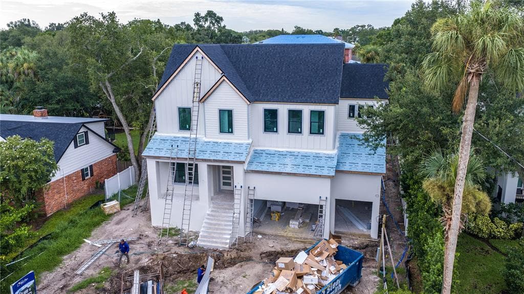 4906 W ESTRELLA STREET TAMPA, FL 33629