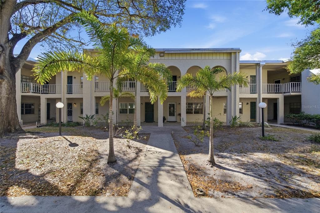 4335 AEGEAN DRIVE UNIT 144A TAMPA, FL 33611
