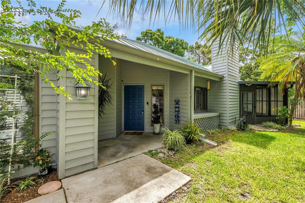 10495 LONGWOOD DRIVE
