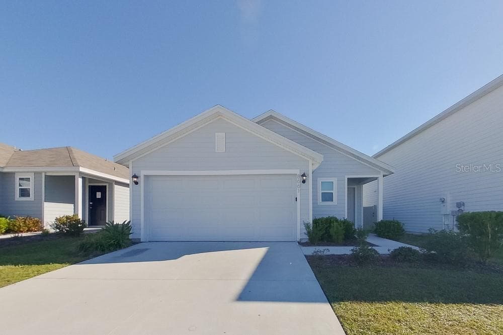 8661 SW 43RD TERRACE OCALA, FL 34476