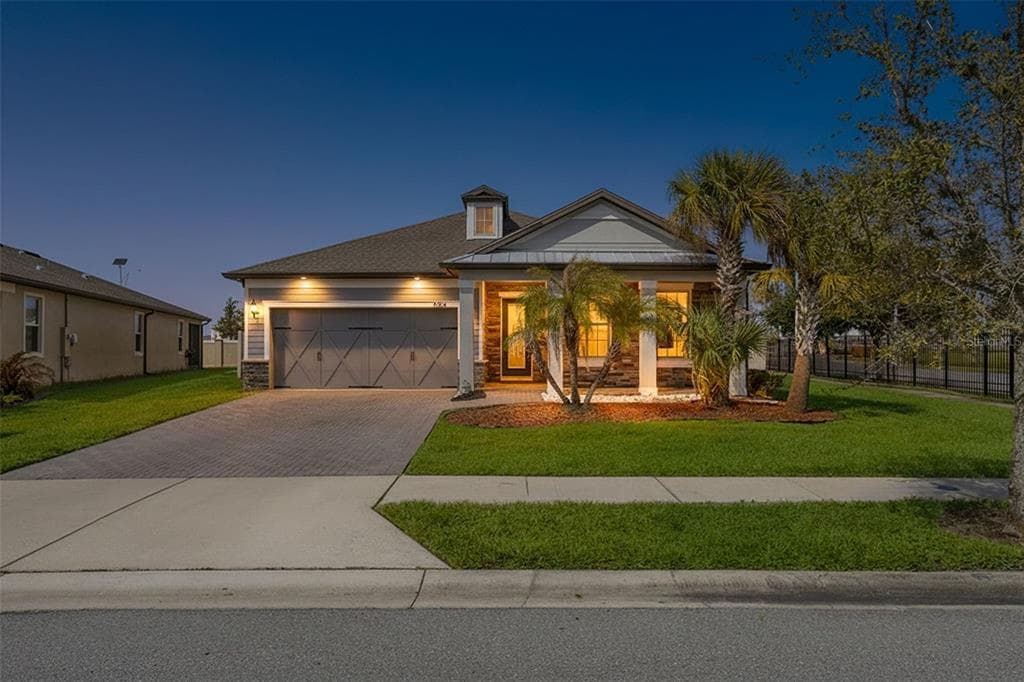 8184 OLIVE BROOK DRIVE WESLEY CHAPEL, FL 33545
