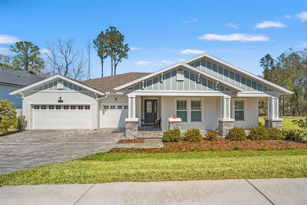 4698 HICKORY OAK DRIVE BROOKSVILLE, FL 34601