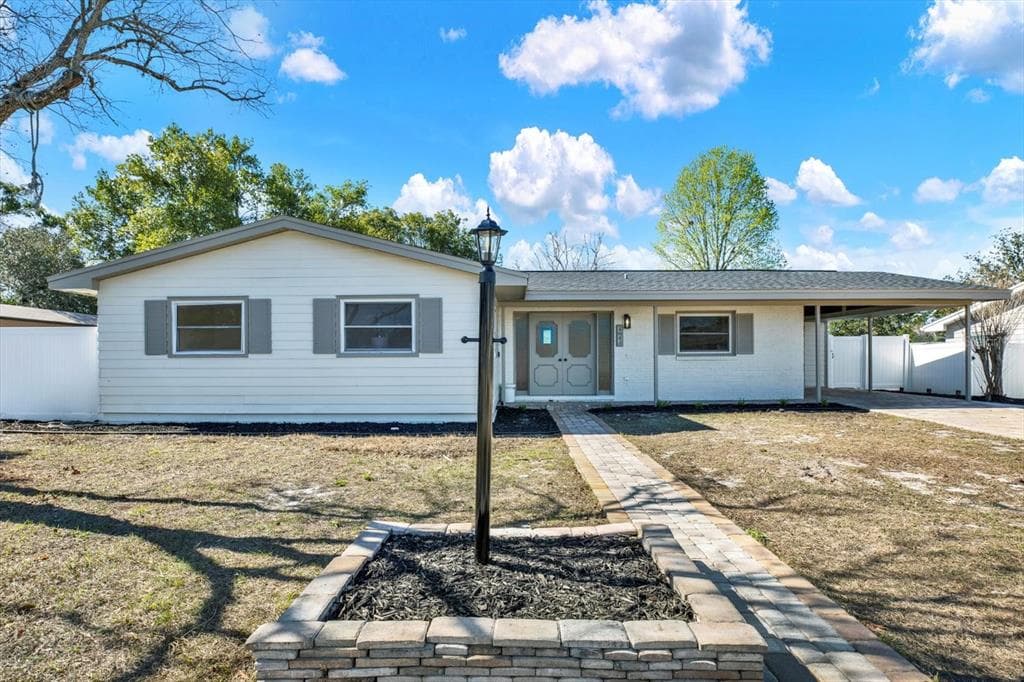 4643 CRESCENT ROAD SPRING HILL, FL 34606
