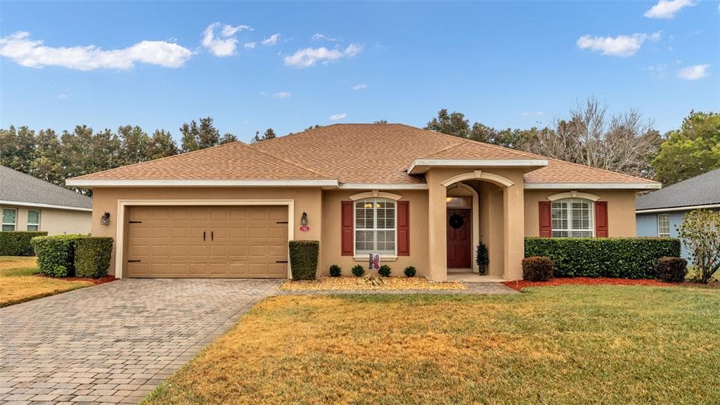 781 COUNTRY WALK COVE EAGLE LAKE, FL 33839