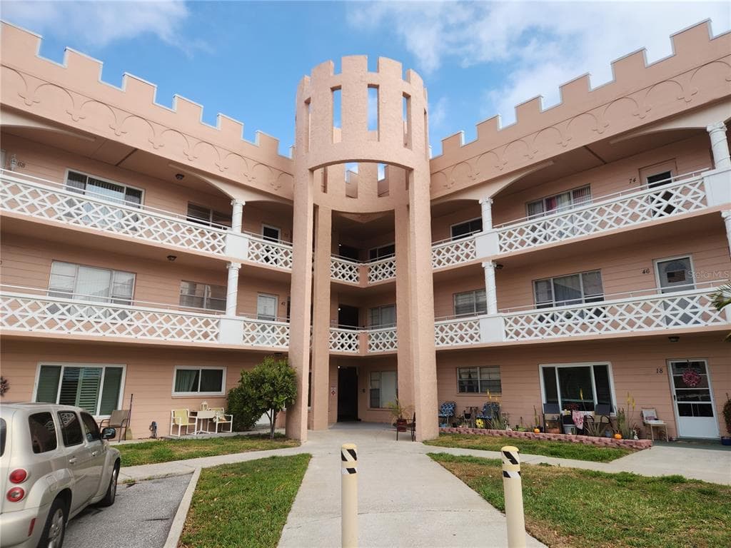 2458 COLUMBIA DRIVE UNIT 64 CLEARWATER, FL 33763