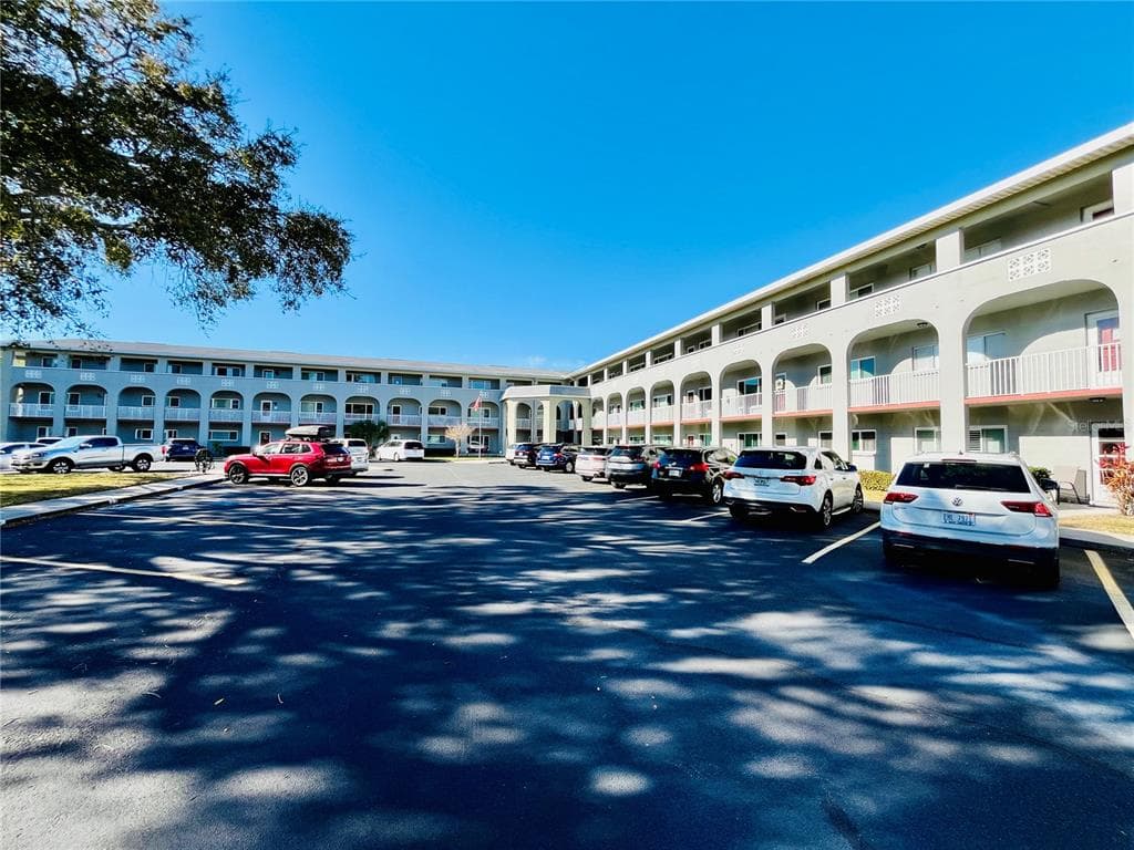 2228 SWEDISH DRIVE UNIT 36 CLEARWATER, FL 33763