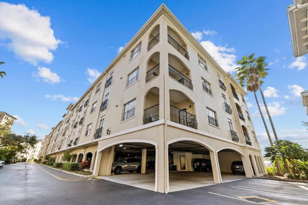 501 KNIGHTS RUN AVENUE UNIT 2109 TAMPA, FL 33602