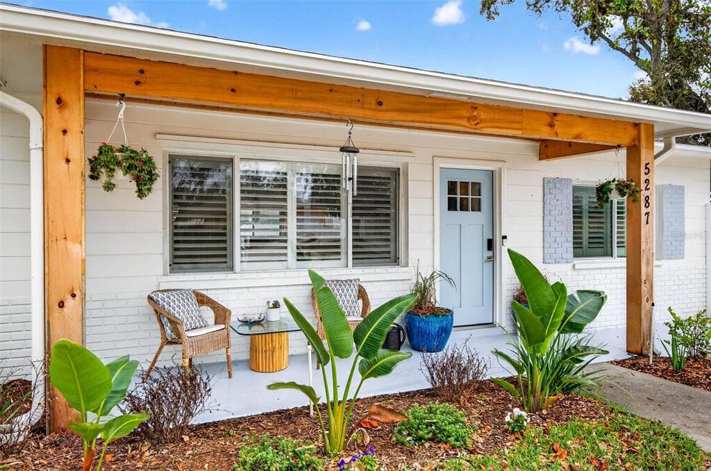 5287 99TH WAY N SEMINOLE, FL 33708