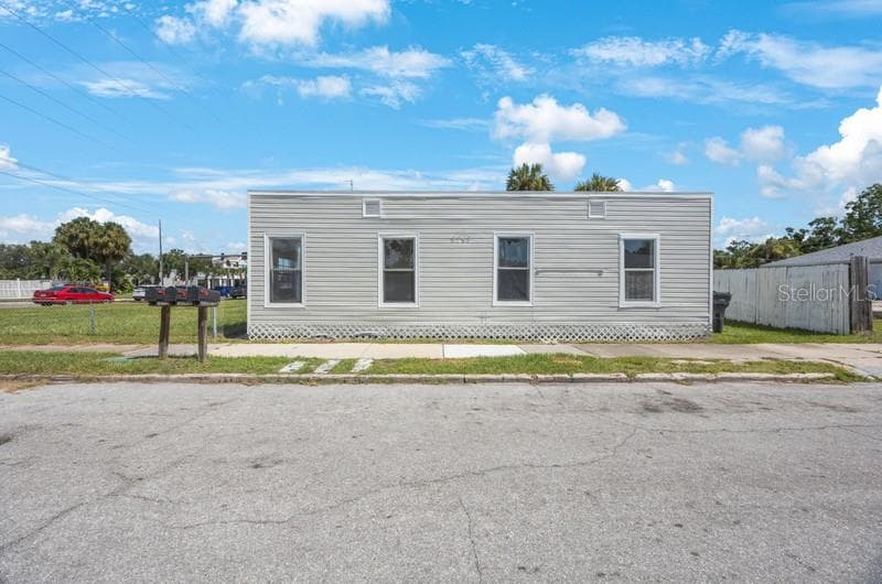 2753 53RD AVENUE N ST PETERSBURG, FL 33714