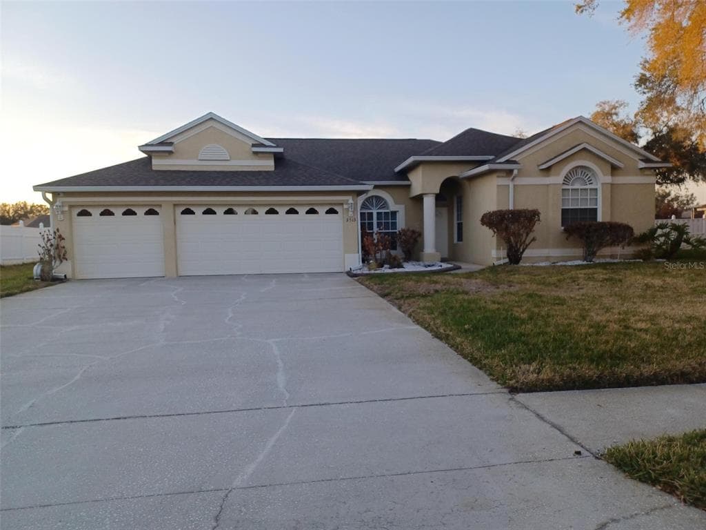 3513 BEAU CHENE DRIVE KISSIMMEE, FL 34746