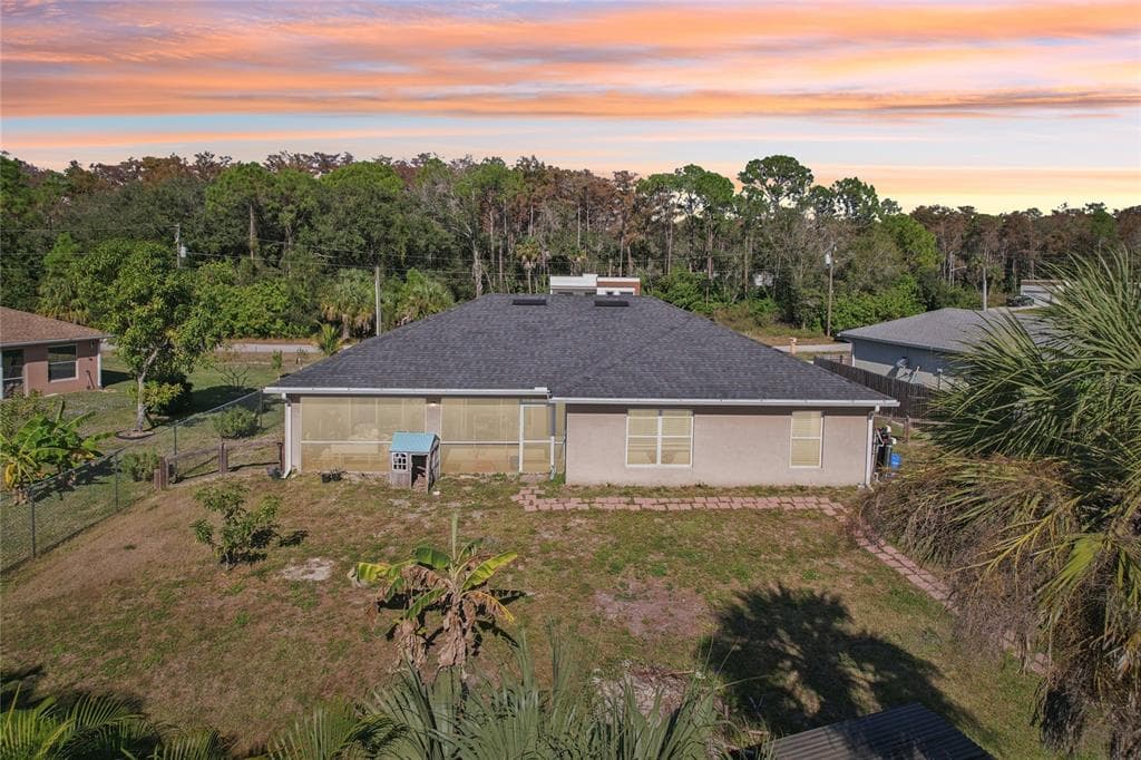 1910 LORNA AVENUE LEHIGH ACRES, FL 33972