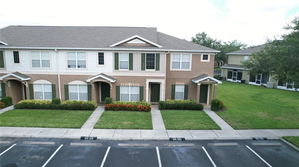 12323 HEALEY SUMMIT LANE RIVERVIEW, FL 33579