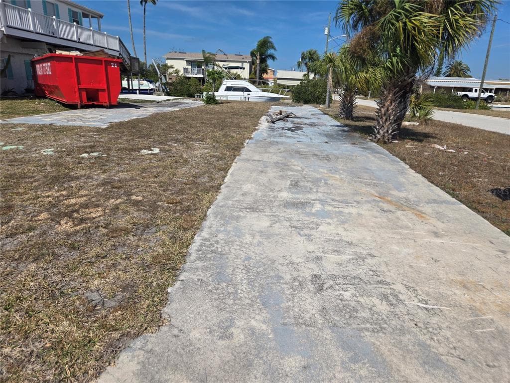 6517 TOWER DRIVE HUDSON, FL 34667
