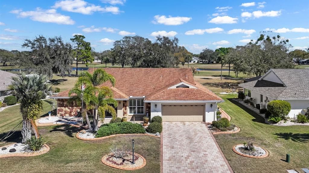 1917 E VIEW DRIVE