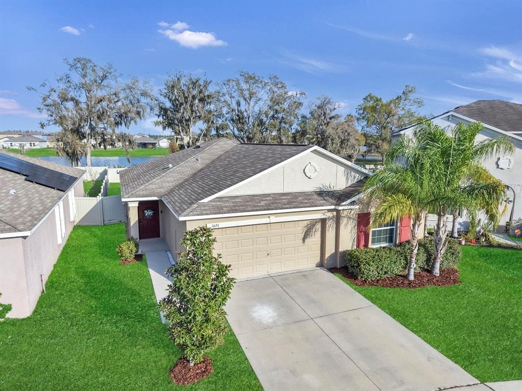 1624 BROAD WINGED HAWK DRIVE RUSKIN, FL 33570
