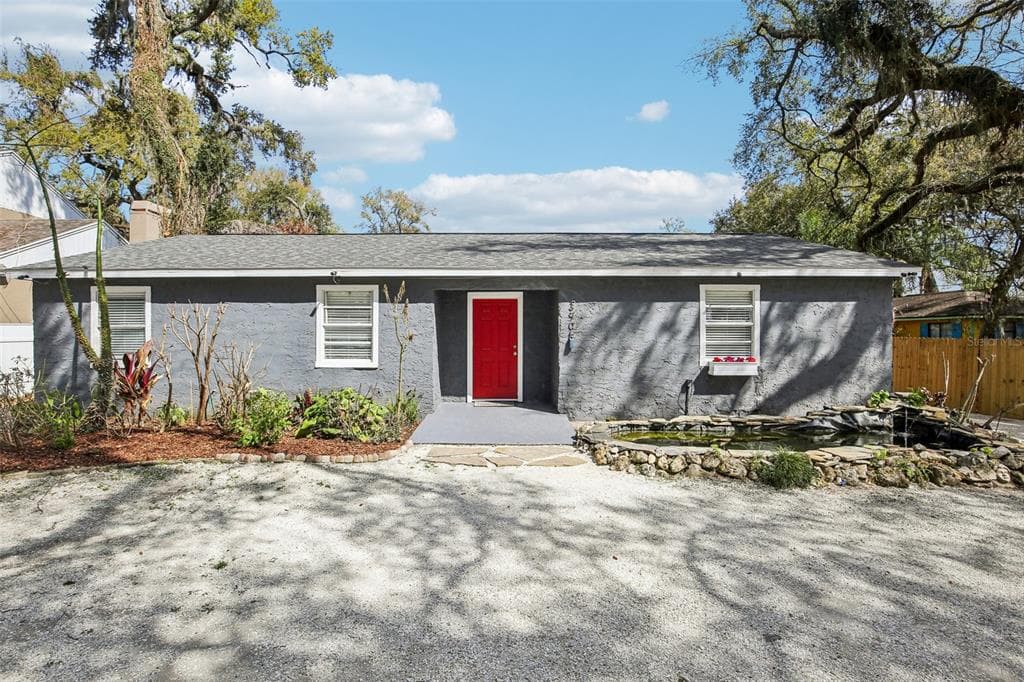 3905 WEST LAKE DRIVE SEFFNER, FL 33584