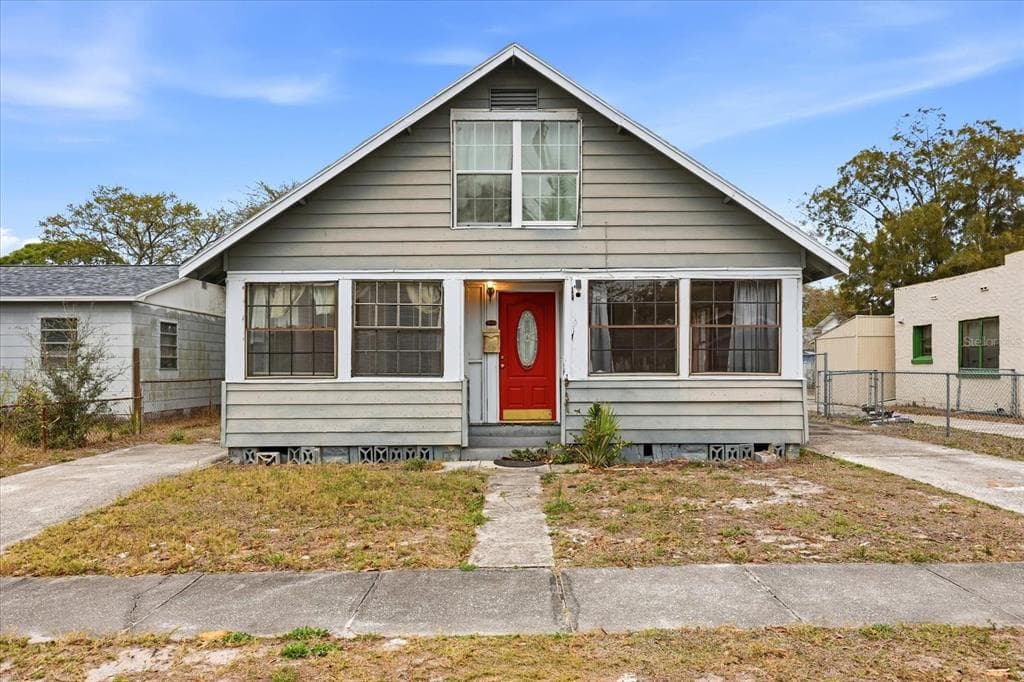 1919 QUINCY STREET S ST PETERSBURG, FL 33711