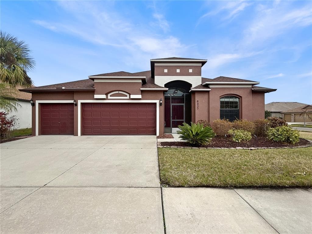 8437 WHITE POPLAR DRIVE