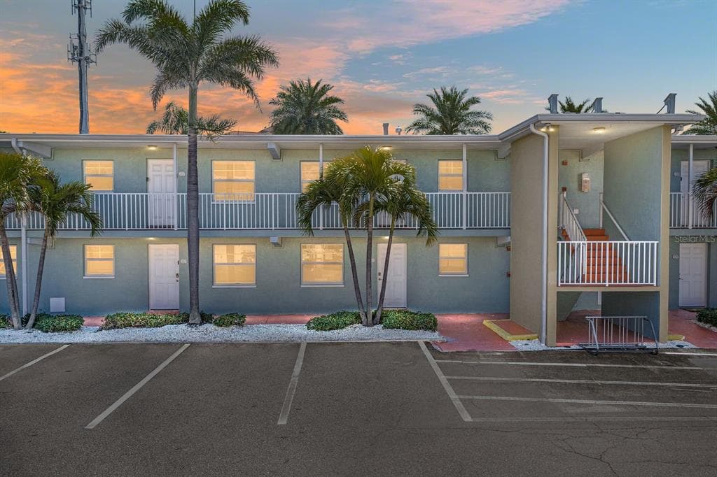 19417 GULF BOULEVARD UNIT F108