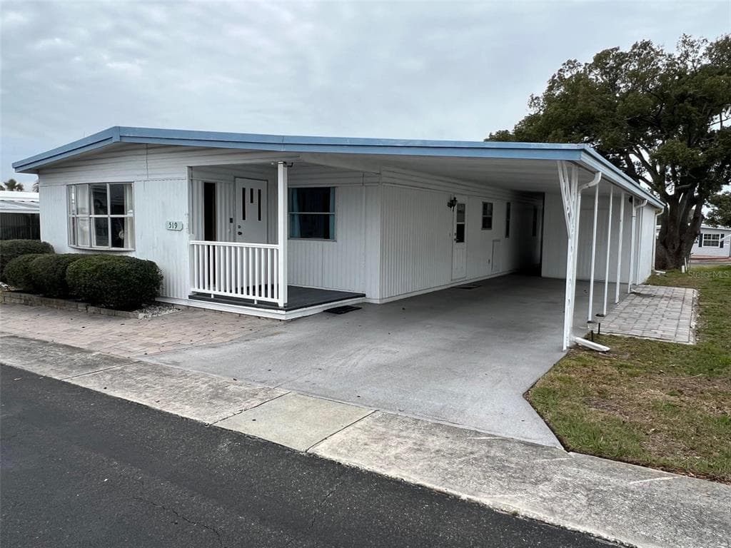 519 NEEDLE PALM STREET LARGO, FL 33778