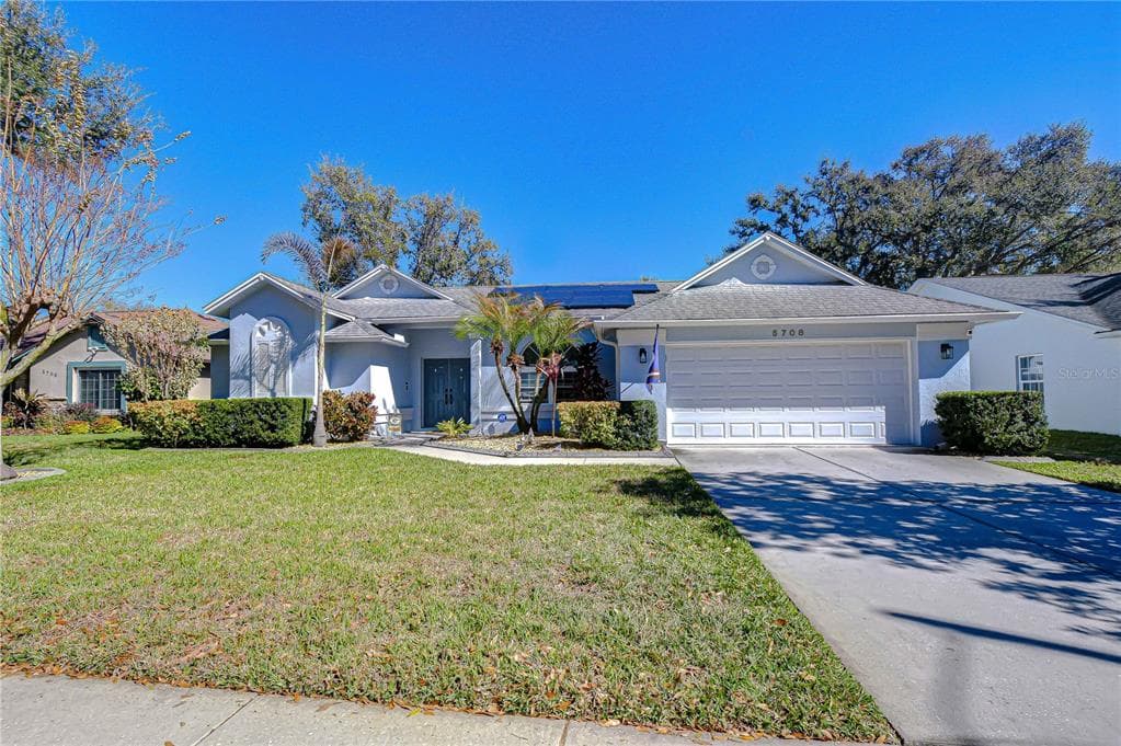 5708 ERHARDT DRIVE RIVERVIEW, FL 33578