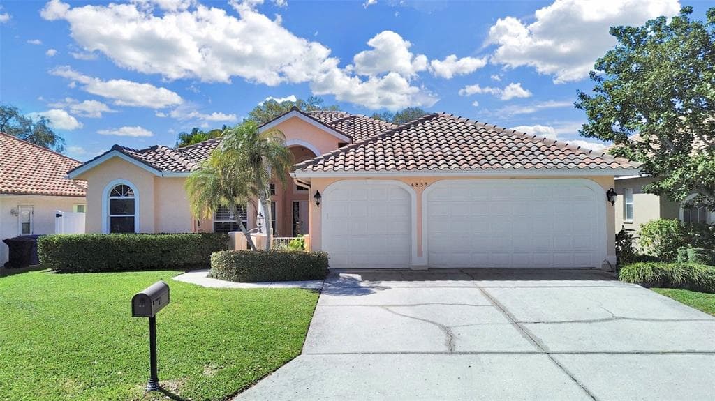 4833 WINDMILL PALM TERRACE NE ST PETERSBURG, FL 33703
