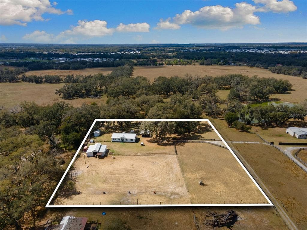 4115 RYALS ROAD ZEPHYRHILLS, FL 33541