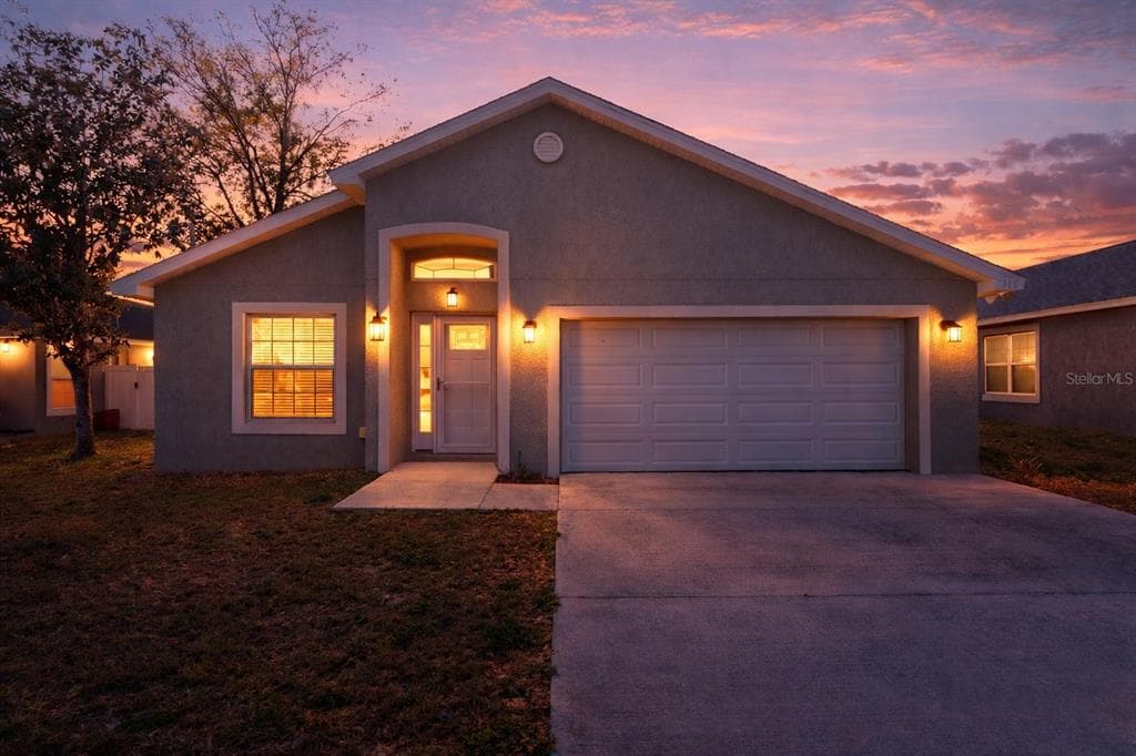 318 BENNETT STREET AUBURNDALE, FL 33823