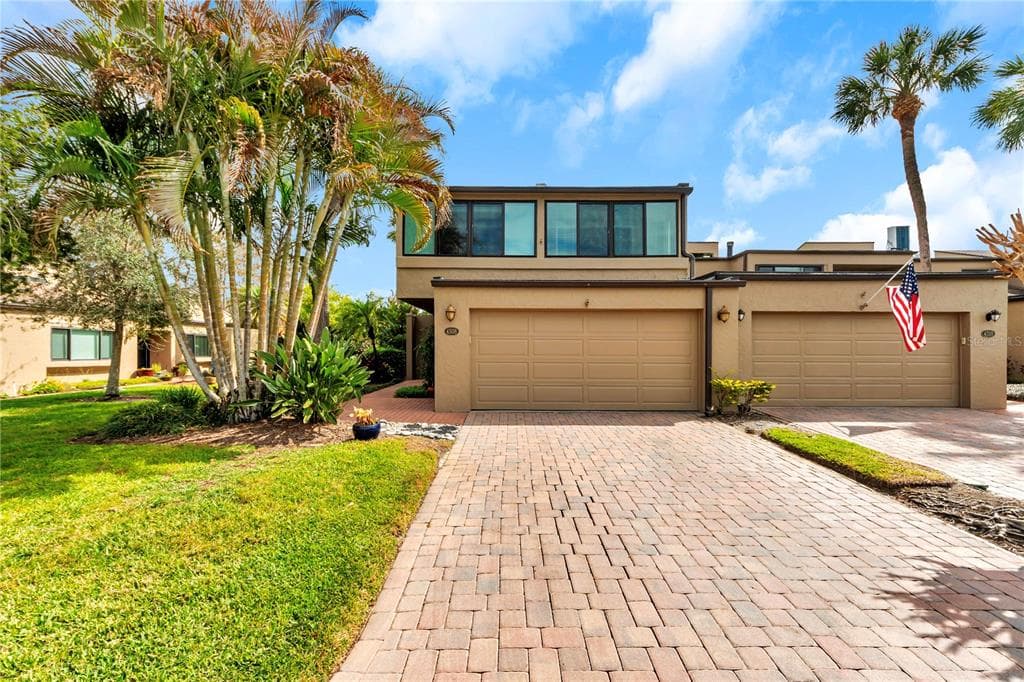 4508 ROLLING GREEN LANE UNIT 0 TAMPA, FL 33618
