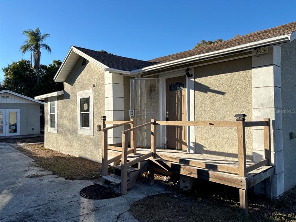 1020 N MADISON AVENUE CLEARWATER, FL 33755