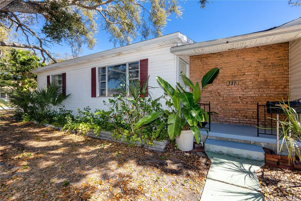 731 72ND STREET N ST PETERSBURG, FL 33710