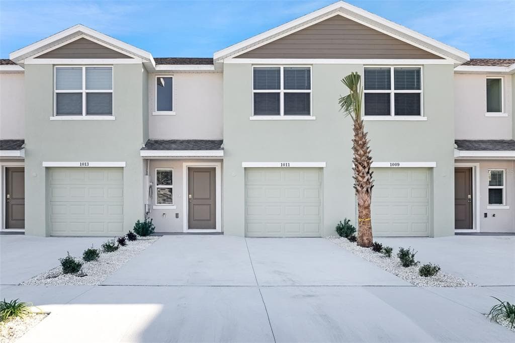 455 WARM HERON PLACE RUSKIN, FL 33570