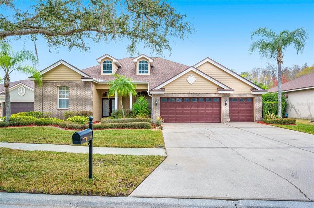 17710 CURRIE FORD DRIVE LUTZ, FL 33558