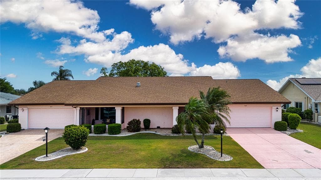 1605 DOWER WAY SUN CITY CENTER, FL 33573