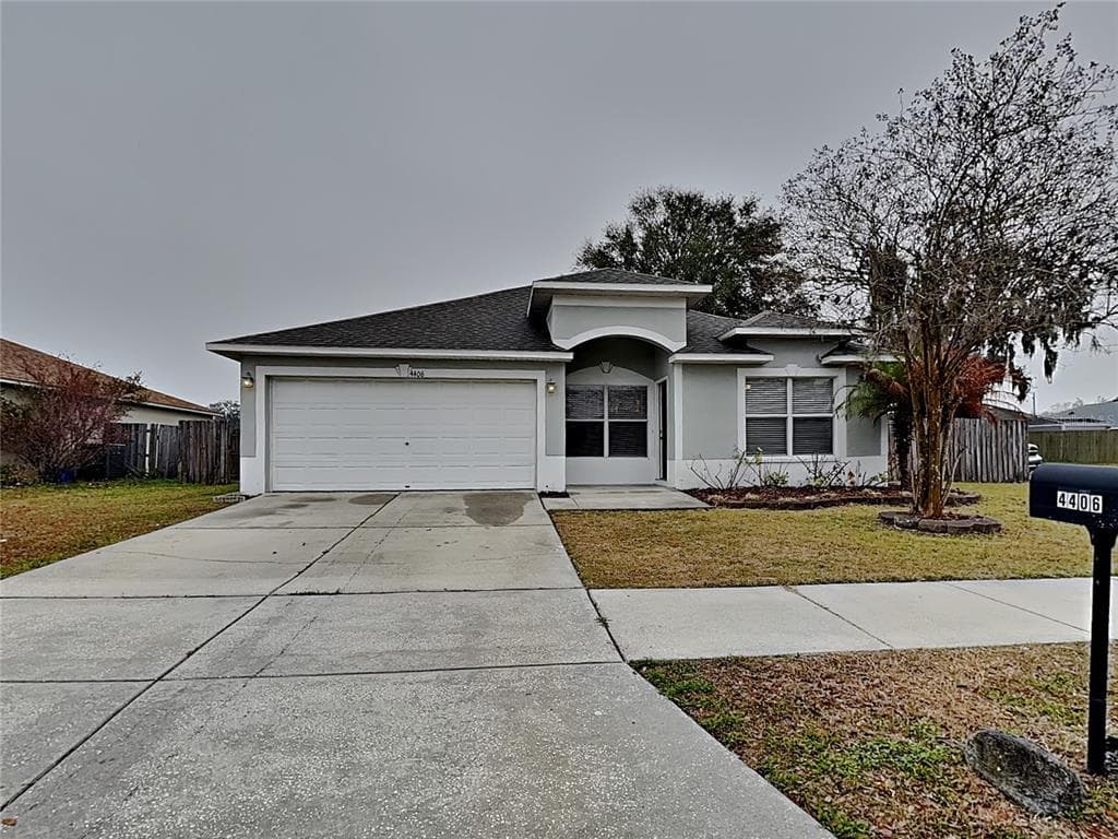 4406 TINA LANE PLANT CITY, FL 33563